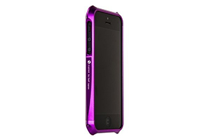 Bumper CLEAVE для iPhone 5 металл/винты (фиолетовый)